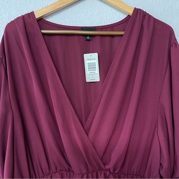 Torrid Hilo Burgundy V Neck 3/4 Sleeve‎ Tunic Size 5X - Picture 3 of 6